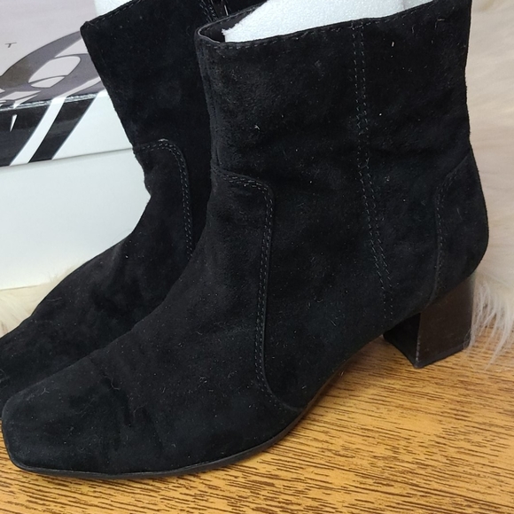COPY - Nine West Solaris black suede boots 7m - Picture 2 of 8